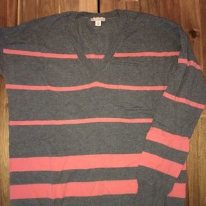 GAP V-neck striped pink and gray sweater